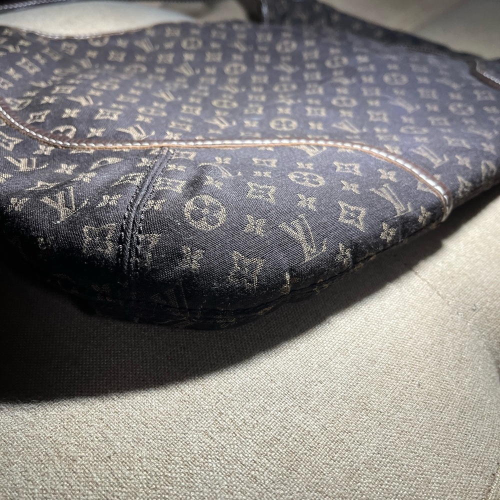 Louis Vuitton Black Monogram Hobos Shoulder Bag - Picture 14 of 15